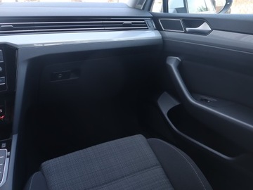 Volkswagen Passat B8 Limousine Facelifting 1.5 TSI EVO 150KM 2020 VW Passat 1.5 TSI, Salon Polska, 1. Właściciel, zdjęcie 7
