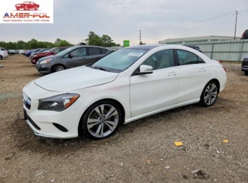 Mercedes CLA C118/X118 2019 Mercedes-Benz CLA 250 4matic 2019 2.0 Benzyna 208KM