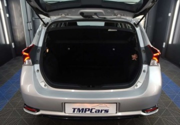 Toyota Auris II Hatchback 5d Facelifting 1.6 Valvematic 132KM 2017 Toyota Auris Polski salon 1.6 benzyna 132 KM Klimatyzacja Hatchback 1.6, zdjęcie 8
