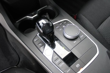 BMW Seria 2 G42-U06 Active Tourer 1.5 218i 136KM 2021 BMW Seria 2 BMW 218i Advantage Oferta Dealera BMW M-Cars 1.5 Benzyna 136KM, zdjęcie 16