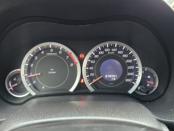 Honda Accord VIII Kombi 2.0 VTEC 156KM 2012 Honda Accord KlimaTronik, Grzane Fotele, el., zdjęcie 24