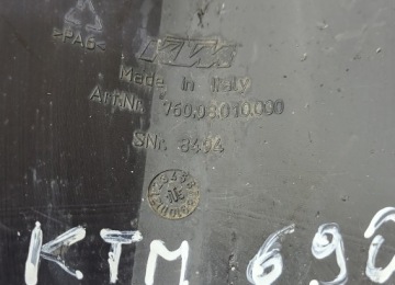 Переднее крыло KTM 690 Duke 12-19 76008010000