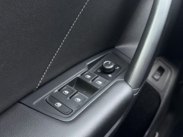 Volkswagen Tiguan II SUV Facelifting 2.0 TSI 190KM 2022 Volkswagen Tiguan 2.0 TSI 190 KM 4Mot. R-Line DSG, fv23, Gwarancja, Serwis, zdjęcie 28