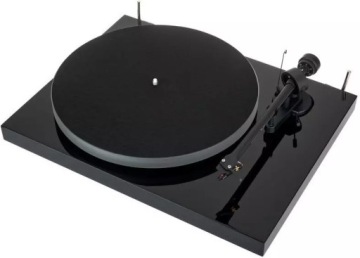 Pro-ject Debut III DC Esprit Piano + OM10