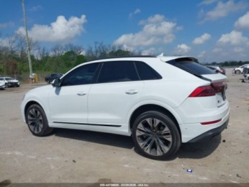 Audi Q8 2024 Audi Q8 PREMIUM PLUS 55 TFSI QUATTRO, 2024r., 4x4, 3.0L 3.0 Hybryda 335KM, zdjęcie 5