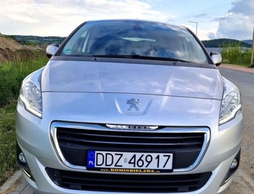 Peugeot 5008 I Minivan Facelifting 1.6 VTi 120KM 2014 Peugeot 5008 LIFT 1.6 120KM Navi 7 Foteli LED DRL 1.6 Benzyna 120KM, zdjęcie 4