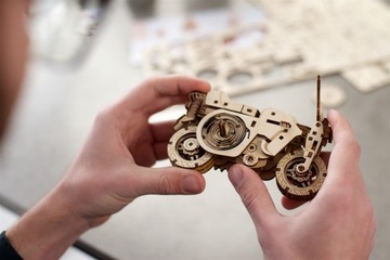 МОТО КОМПАКТНЫЙ СКУТЕР UGEARS МЕХАНИЧЕСКАЯ МОДЕЛЬ