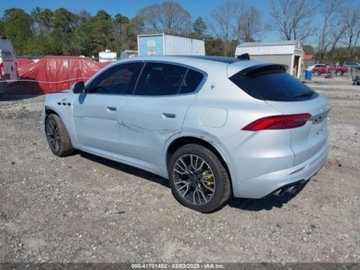 Maserati 2024 Maserati Grecale 2024r., 4x4, 2.0L 2.0 Benzyna 296KM, zdjęcie 2