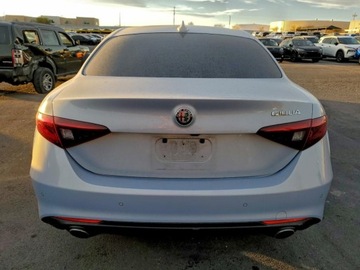 Alfa Romeo Giulia II Sedan Facelifting 2.0 Turbo 280KM 2020 Alfa Romeo Giulia 2020 2.0 Benzyna 280KM, zdjęcie 2