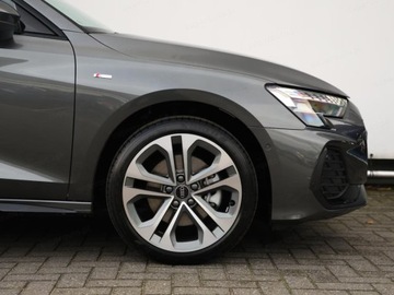 Audi A3 8Y 2025 AUDI A3 TFSI S Line quattro Sportback Hatchback 2.0 (204 KM) 2025, zdjęcie 15