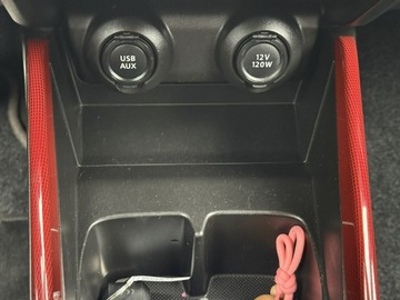 Suzuki Swift VI Sport 1.4 BOOSTERJET 48V SHVS 129KM 2020 Suzuki Swift VI FL 1.4 16V BoosterJet Mild Hybrid, zdjęcie 36