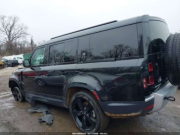 Land Rover Defender IV (L663) 2024 Land Rover Defender 130 P400 S 2024 3.0 Benzyna 395KM, zdjęcie 2