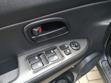 Kia Carens III 2.0 i 16V 144KM 2008 Kia Carens 2,0 16v 144KM Klimatyzacja Alu Felgi, zdjęcie 10