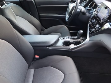 Toyota Camry IX Sedan 2.5 Hybrid Dynamic Force 218KM 2022 Toyota Camry 2.5 Hybrid, Salon Polska, zdjęcie 8