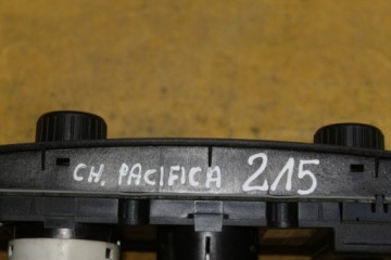 ПАНЕЛЬ УПРАВЛЕНИЯ ВОЗДУХОМ 05005460AA PACIFICA I