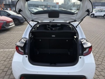 Toyota Yaris IV Hatchback 1.5 Hybrid Dynamic Force 116KM 2023 Toyota Yaris Hybrid 1.5 Comfort IV (2020-) Toyota, zdjęcie 24