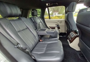 Land Rover Range Rover IV SUV LWB 4.4 SDV8 339KM 2013 Land Rover Range Rover 4.4SD V8 Vogue 340 KM salon Polska FV23 4.4, zdjęcie 26