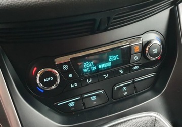 Ford Kuga II SUV 1.5 EcoBoost 150KM 2016 Ford Kuga Bezwypadkowa Serwis Nawigacja GetHelp 1.5 Benzyna 150KM, zdjęcie 15