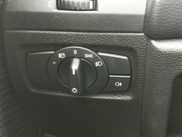 BMW Seria 1 F20-F21 Hatchback 5d 118d 143KM 2011 BMW 1 2.0 118d 143KM , Silnik N47, Automat, E87, Nawigacja, Kllimatronic, zdjęcie 16