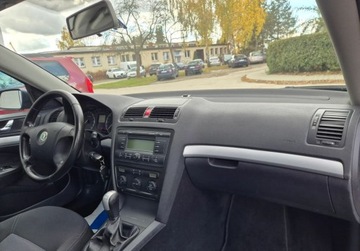 Skoda Octavia II Kombi 1.9 TDI PD 105KM 2008 Skoda Octavia 1.9 tdi 105km 4x4 bez rdzy Zadbana Wlochy 1.9 Diesel 105KM, zdjęcie 11