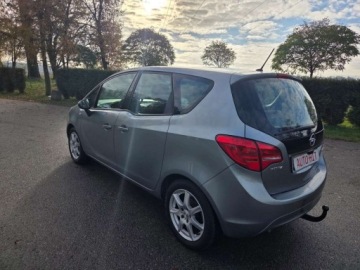Opel Meriva II Mikrovan 1.4 Turbo ECOTEC 120KM 2010 Opel Meriva Kamera Cofania Aluminiowe felgi 1.4 Benzyna 120KM, zdjęcie 6