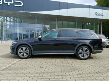 Volkswagen Passat B8 Variant Facelifting 2.0 TDI SCR 200KM 2022 Volkswagen Passat Alltrack, zdjęcie 1