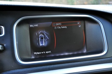 Volvo V40 II Hatchback 1.6 D2 115KM 2014 Volvo V40 1,6Hdi 115KM Skóra Navi Grzane Pdc, zdjęcie 22