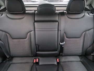 Jeep Compass II SUV Facelifting 1.3 GSE T4 150KM 2021 Jeep Compass 1.3 T-GDI, Salon Polska, Serwis ASO, zdjęcie 9