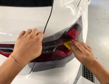 ПЛЕНКА ЗАТЕМЛЯЮЩАЯ ЛАМПЫ ORACAL 8300 50x100 см