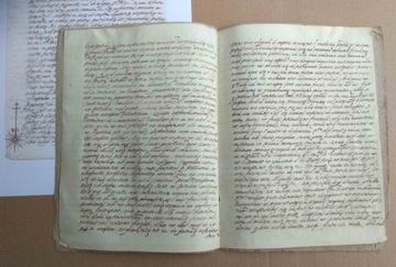 Рукопись 1582 года с красивой нотариальной отметкой Богоматери.