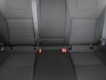 Skoda Octavia III Kombi 2.0 TDI 150KM 2016 Skoda Octavia 2.0 TDI, Salon Polska, Serwis ASO, zdjęcie 9