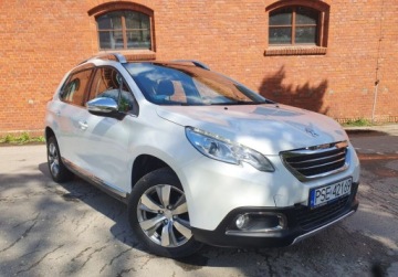 Peugeot 2008 I 2014 Peugeot 2008 Panorama Allure Serwis GetHelp 1.2 Benzyna 110KM, zdjęcie 1