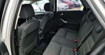 Ford Mondeo IV Kombi 2.0 Duratec Flexifuel 145KM 2010 Ford Mondeo BENZYNA nawigacja CONVERSE 2x PDC super oakzja POLECAMY, zdjęcie 32
