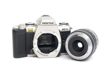 Pentax MZ-5 + SMC Pentax-F 35-80mm F4-5.6
