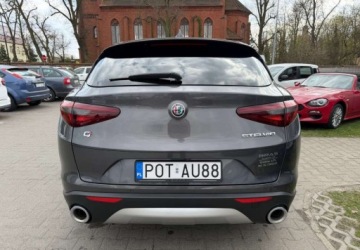 Alfa Romeo Stelvio SUV Facelifting 2.0 Turbo 200KM 2021 Alfa Romeo Stelvio Alfa Romeo Stelvio 2.0 Benzyna 201KM, zdjęcie 5