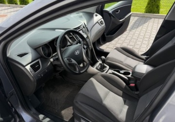 Hyundai i30 II Hatchback 5d 1.6 CRDi 110KM 2015 Hyundai i30 1.6 CRDI 110 KM LIFT Klimatyzacja 1.6 Diesel 110KM, zdjęcie 11