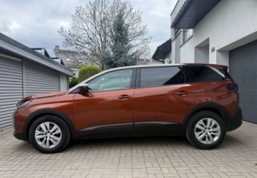 Peugeot 5008 II Crossover Facelifting 1.2 PureTech 130KM 2023 Peugeot 5008 Peugeot 5008 1.2 Benzyna 130KM, zdjęcie 4