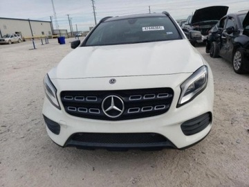 Mercedes GLA I 2018 Mercedes-Benz GLA Mercedes-Benz GLA GLA 250 SUV 2.0 Benzyna 208KM, zdjęcie 1