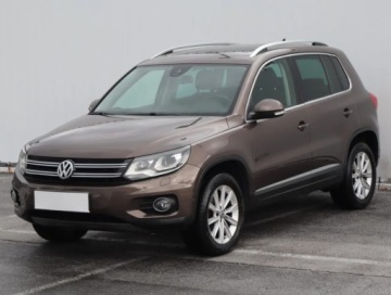 Volkswagen Tiguan I SUV Facelifting 2.0 TDI CR DPF BlueMotion 140KM 2012 VW Tiguan 2.0 TDI, Salon Polska, Serwis ASO, 4X4, zdjęcie 1