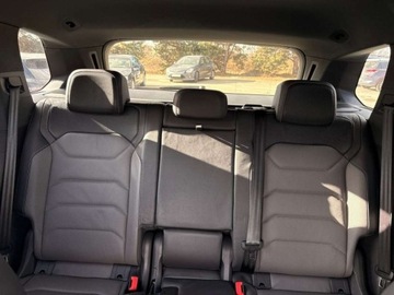 Volkswagen Touareg III SUV 3.0 V6 SCR TDI 286KM 2023 Volkswagen Touareg 3.0 TDI 286KM R-Line DSG Kamera360 DCC Hak Matrix Salon, zdjęcie 38