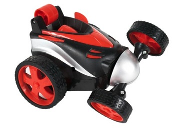 Забавная машина для управления пилотом-акробатом