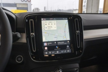 Volvo XC40 Crossover Facelifting 2.0 B3 163KM 2025 Volvo XC 40 Plus Dark B3 Mild Hybrid Benzyna, zdjęcie 27