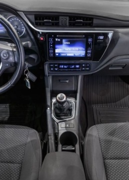 Toyota Corolla XI Sedan Facelifting 1,6 Valvematic 132KM 2017 Toyota Corolla 1.6 Premium EU6 1.6 Benzyna 132KM, zdjęcie 31