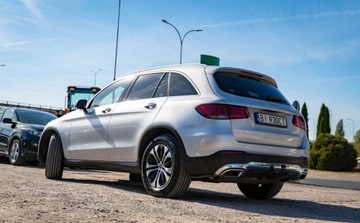 Mercedes GLC C253 2019 Mercedes-Benz GLC Mercedes-Benz Klasa GLC GLC 300 4Matic 258KM 2.0 Benzyna, zdjęcie 7