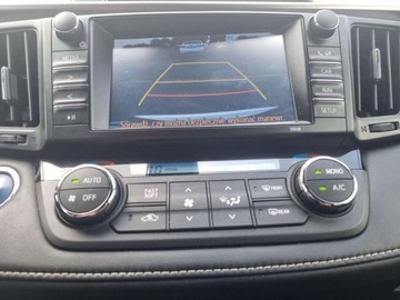 Toyota RAV4 IV MPV Facelifting 2.5 Hybrid 197KM 2016 Toyota RAV4 Toyota RAV4 Hybrid Premium 4x4 2.5 Hybryda 197KM, zdjęcie 17