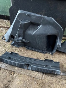 OSŁONA BOCZEK BAGAŻNIKA toyota yaris CROSS 2021 2022 2023