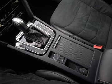 Volkswagen Arteon Fastback Facelifting 2.0 TSI 190KM 2022 Volkswagen Arteon Shooting Brake R-line, 2.0 TSI/1, zdjęcie 17