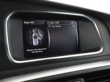 Volvo V40 II Hatchback Facelifting 2.0 T3 152KM 2017 Volvo V40 full LED skóra/alcantara navi grzane, zdjęcie 25