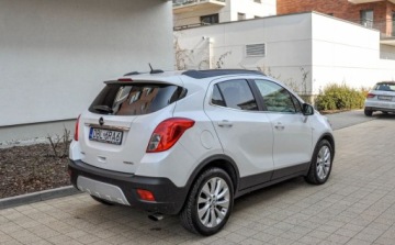 Opel Mokka I SUV 1.4 Turbo ECOTEC 140KM 2016 Opel Mokka Salon PL Bezwypadkowy 2015 r. 1.4 Benzyna 140KM, zdjęcie 3