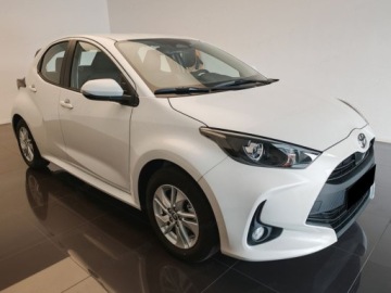 Toyota Yaris IV Hatchback Facelifting 1.5 Hybrid Dynamic Force 116KM 2026 Od ręki - Comfort 1.5 Hybrid 116KM | Podgrzewane fotele!, zdjęcie 2